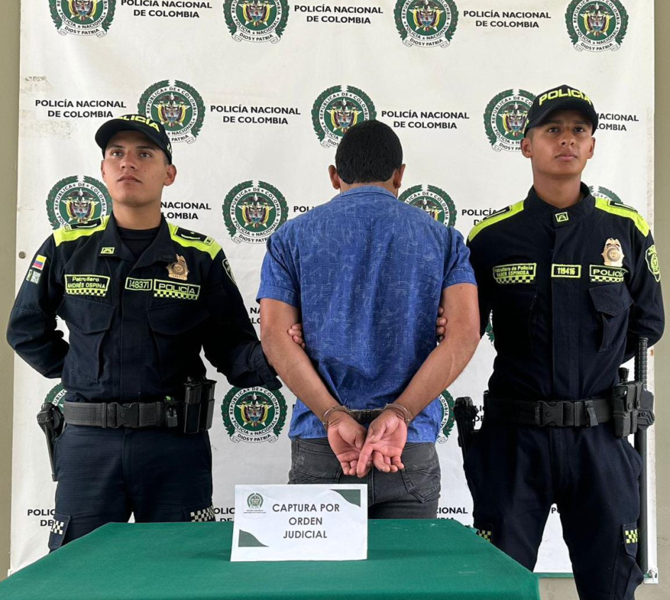 Uno de los 3 detenidos.