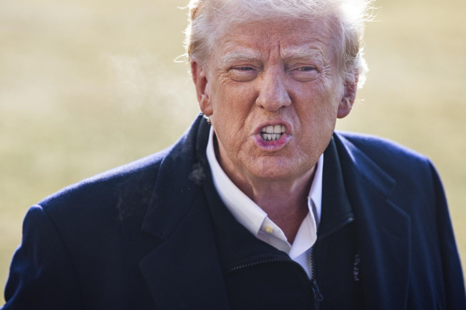 Donald Trump, ordenó este domingo imponer aranceles del 25% a todos los productos colombianos