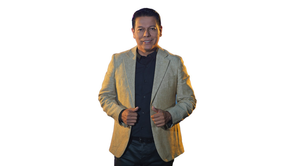 Fernando Burbano, cantante de música popular.