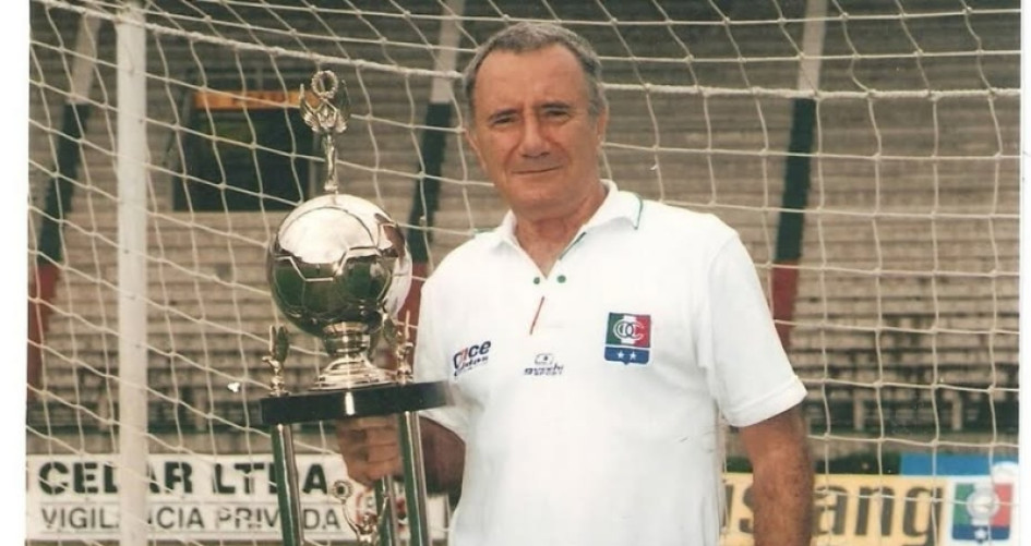 Él es el húngaro Imre Kocsis