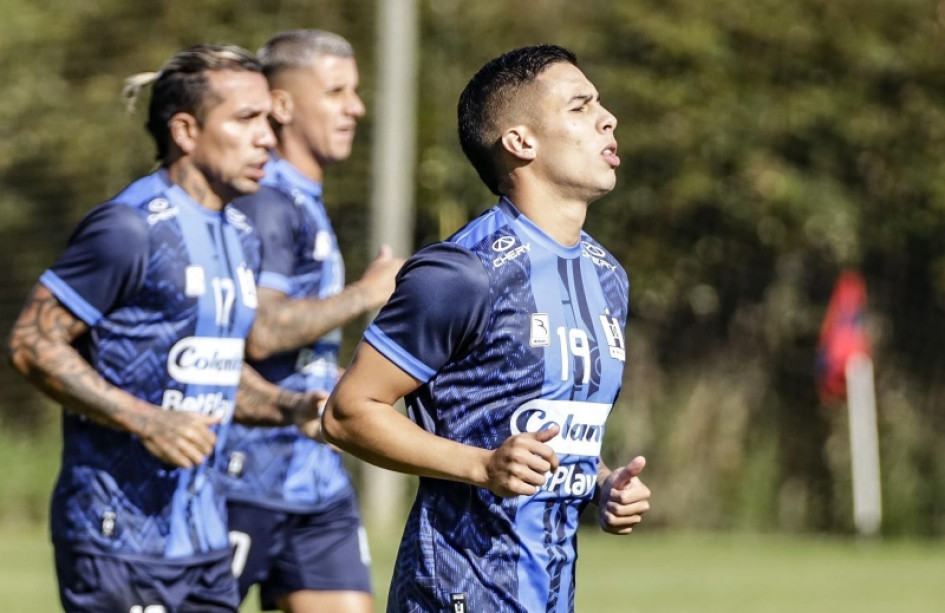 Mateo García y Dayro Moreno, referentes en el Once Caldas que será presentado hoy. El programa empieza a las 5:00 de la tarde en Palogrande.