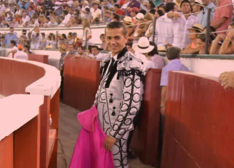Ricardo Santana, el banderillero que está hospitalizado desde el 6 de enero luego de ser embestido por un toro en la Feria Taurina de Manizales. Su salud presenta mejoría.