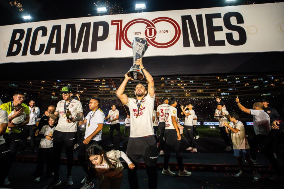 El Club Universitario de Deportes ha ganado las últimas dos ligas de Perú. Se autodenomina "el club más grande" de su país. Ya está concentrado en Manizales para su partido ante el Once Caldas el próximo sábado.