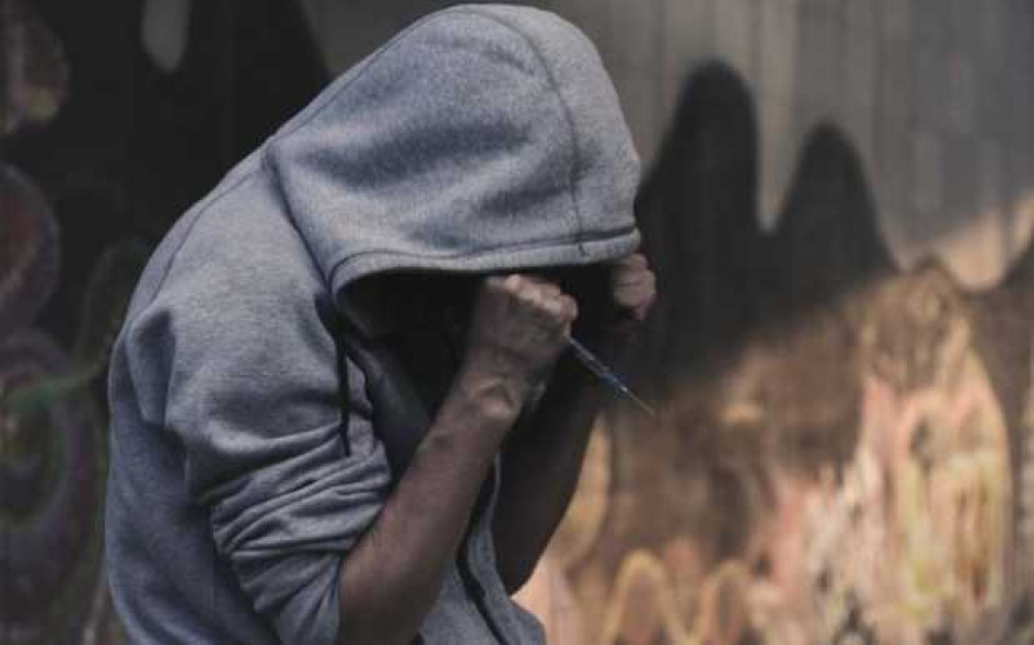 El hombre consume drogas desde los 12 años y pese a múltiples tratamientos, no ha logrado superar la adicción.