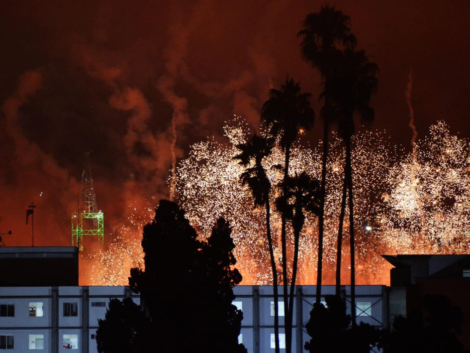 El show de luces es como se denomina en la ciudad el evento de pirotecnia de la Feria que es manipulado por profesionales.