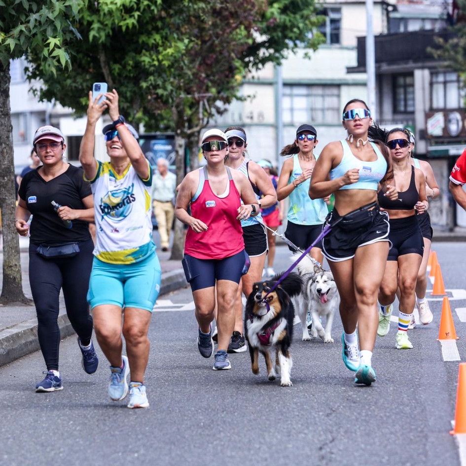 El ejercicio siempre es posible, pero trace metas cumplibles. El comienzo puede ser complicado, pero la constancia es la clave. No se fije metas que pueden ser altas para su ritmo. 
