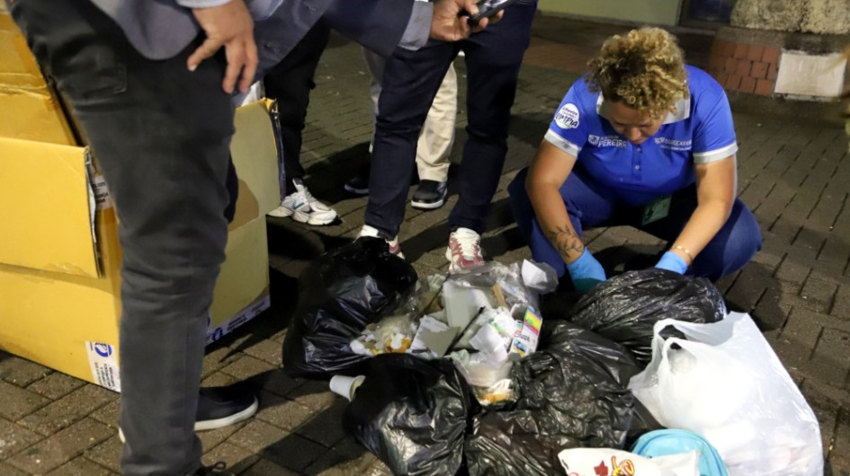 Durante la primera semana de ejecución del plan, se han recogido más de 400 toneladas de basura en distintos puntos de la ciudad.