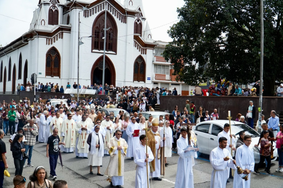 El pasado domingo 2 de febrero, la Arquidiócesis de Manizales llevó a cabo el jubileo para la vida consagrada y las personas dedicadas a su cuidado, en el marco del Año Jubilar 2025.