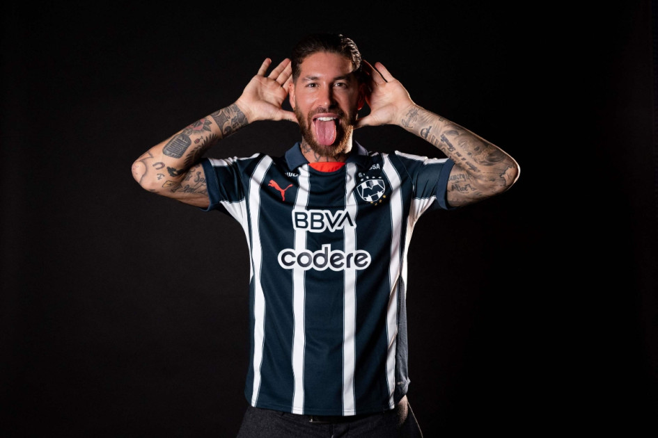 Sergio Ramos, nuevo futbolista de Monterrey.