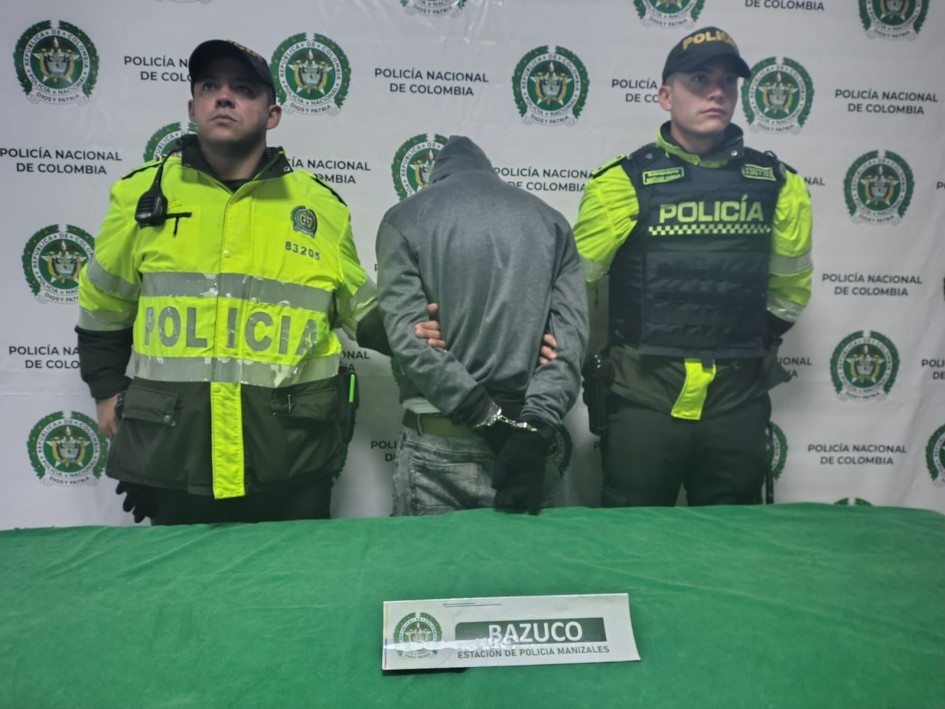 A alias el Pollo lo capturaron por tráfico de estupefacientes y se comprobó que tenía libertad condicional por un homicidio.