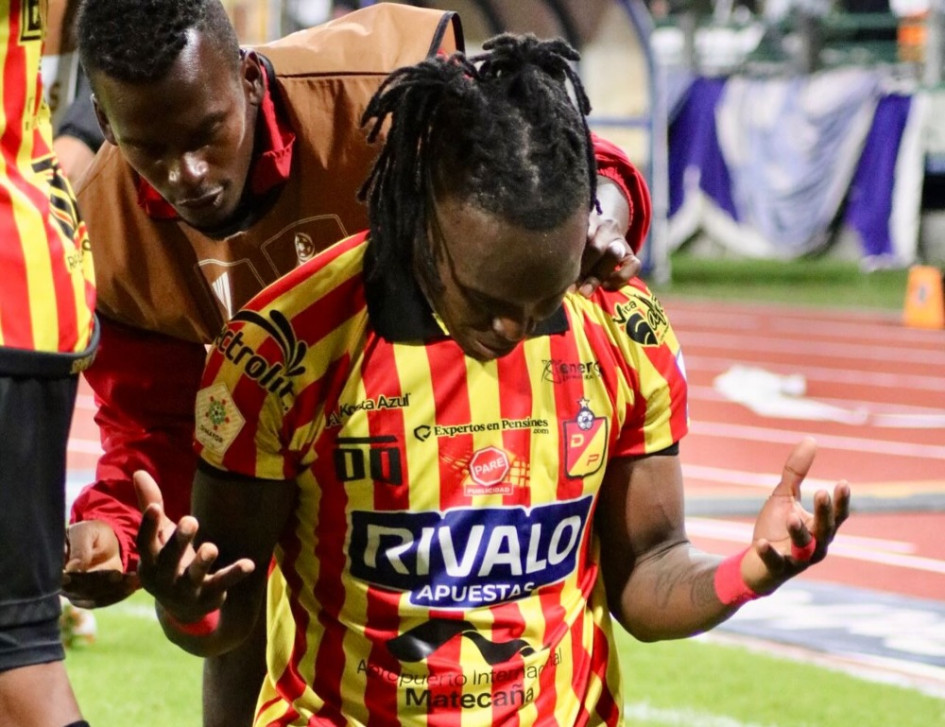 Según Castillo, Joel Contreras le dijo “eh que hubo pues, levántate simio simio sapo hijue…”. 