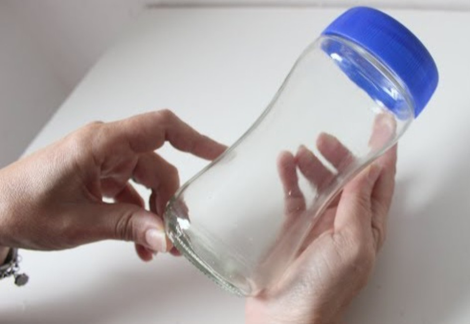 Recolectar tarros de café fue el enganche de la estafa.