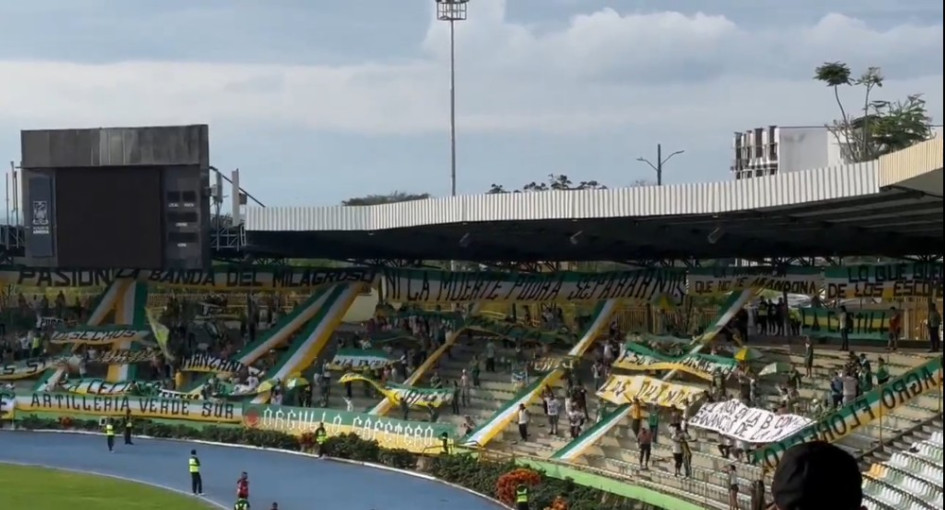 Hinchas del Deportes Quindío protestan contra Dimayor