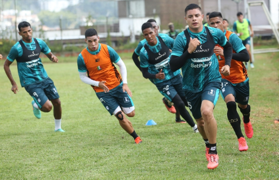 Juan Felipe Castaño, caldense, defensor central, tendrá la oportunidad hoy de jugar con la camiseta del Once Caldas. Reciben a Alianza, tres días antes de la Copa Suramericana.