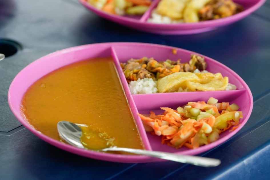 Presentación de un menú del Programa de Alimentación Escolar (PAE) de Manizales.