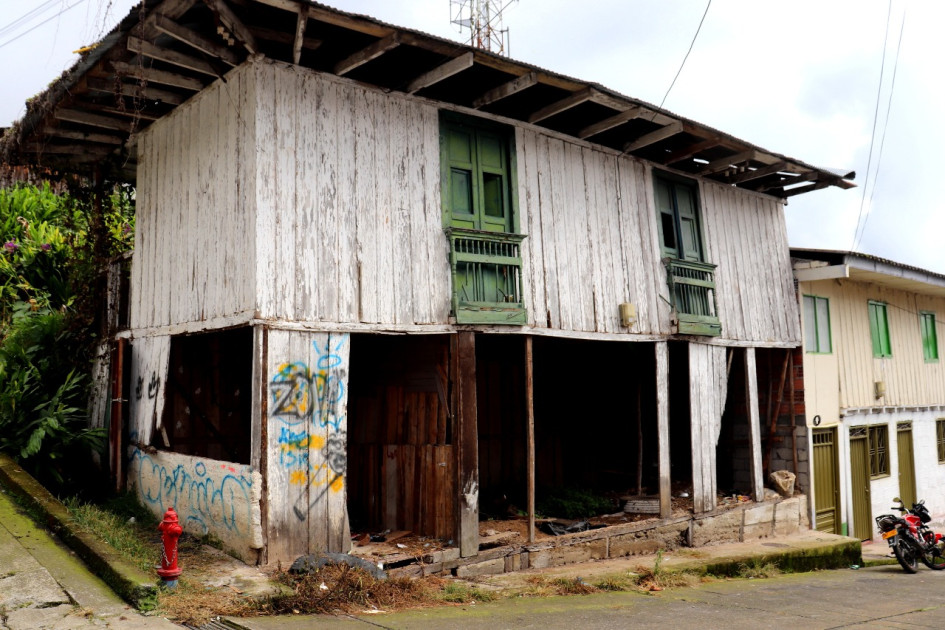 Foto | Ruben Darío López | LA PATRIA   Esta es la casa abandonada con riesgo de caída en Pensilvania.