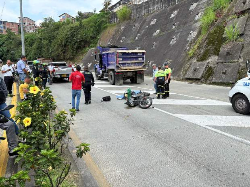 El accidente fue este jueves 27 de marzo en la Panamericana. Habría dos volquetas involucradas.
