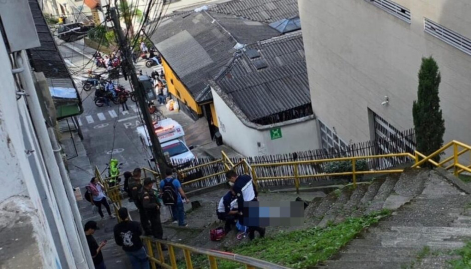 Foto|LA PATRIA Un hombre, de 77 años, perdió la vida al caer en las escaleras que unen al barrio San Jorge con la avenida Santander,el 30 de septiembre pasado.