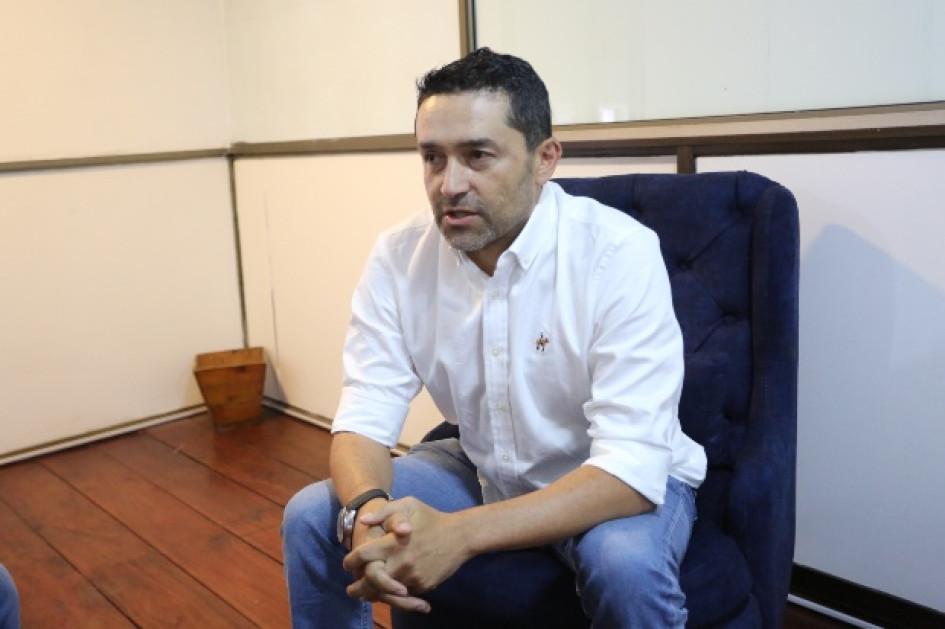 Andrés Felipe Aristizábal Parra, exalcalde de Villamaría, habló con LA PATRIA. Tiene domiciliaria, con permiso para trabajar.