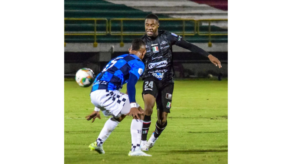 Con una nómina mixta, el Once Caldas no fue capaz de ganarle al Boyacá Chicó en Tunja. Terminaron 0-0 y con dos expulsiones para cada equipo.