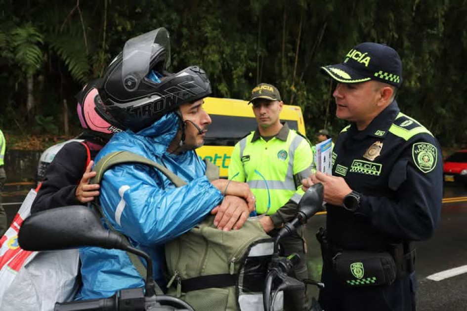 Operativos en vías de Caldas.