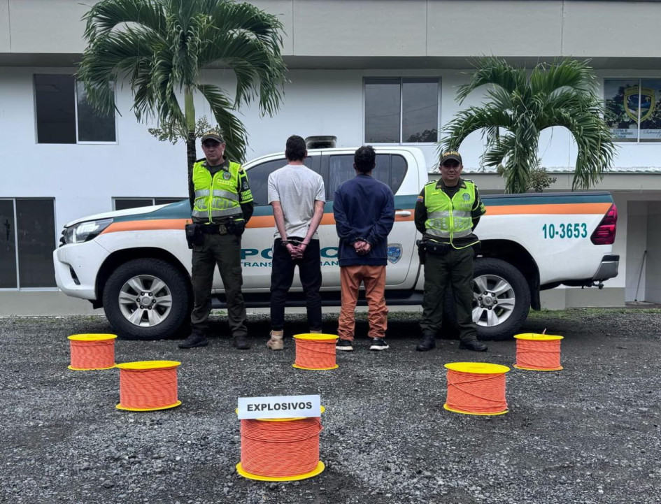 Lo que les encontraron a los 2 sujetos.