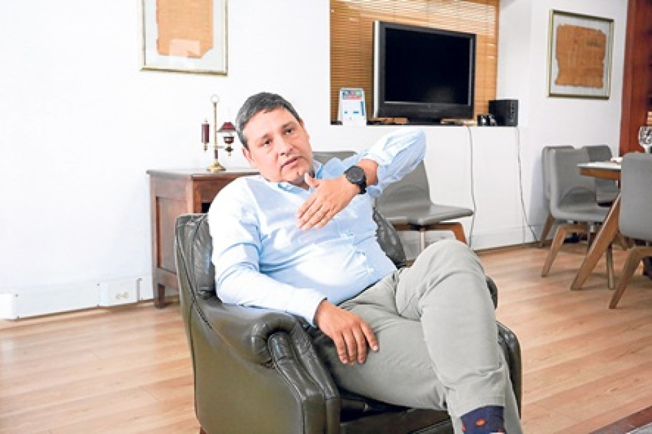 Mauricio Lizcano, a los 48 años, busca volver a la Casa de Nariño, pero como presidente, ya estuvo como director del Dapre.