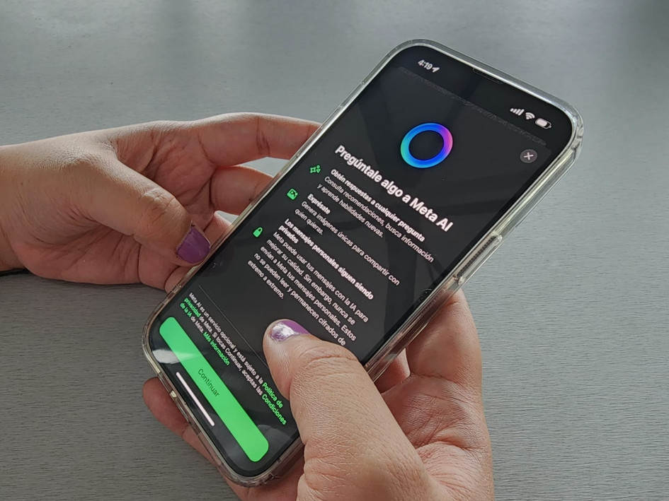 En julio del año pasado, WhatsApp incluyó en su interfaz a Llama 3.1, su modelo de inteligencia artificial, ligado a Meta.
