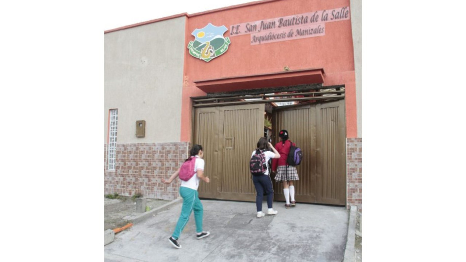A la Institución Educativa San Juan Bautista de la Salle, de Manizales