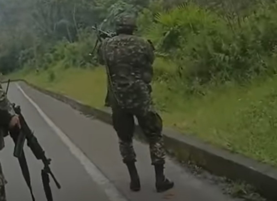 El pasado martes 22 de abril, tropas del Batallón de Ingenieros de Combate N.° 15 del Ejército se enfrentaron a miembros del Eln en la vía Pereira - Chocó