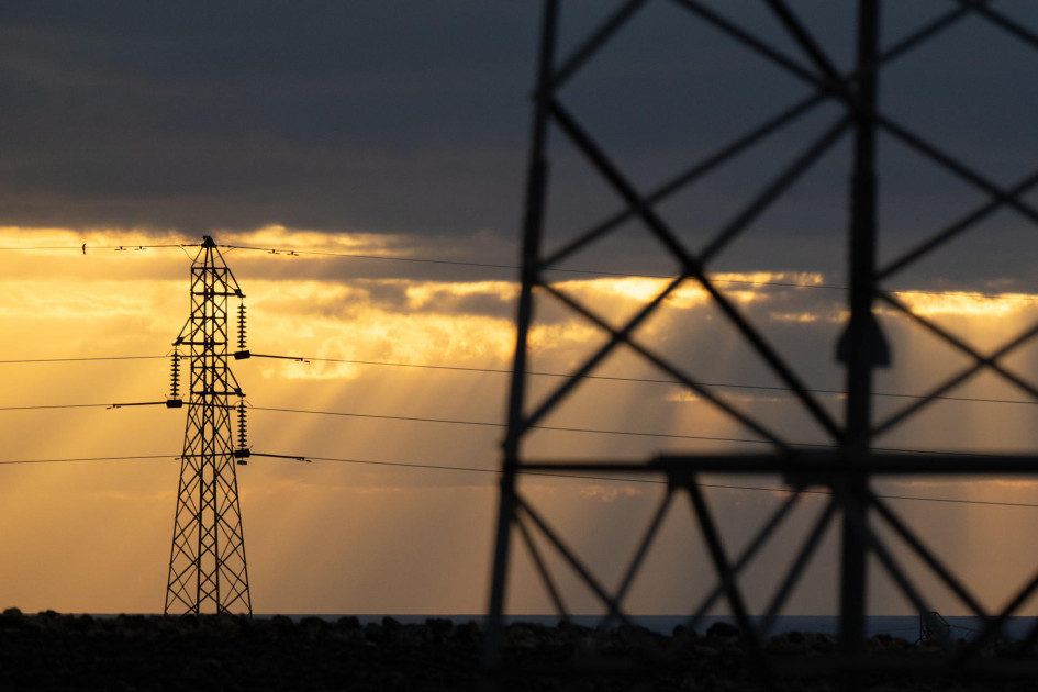El apagón que este lunes dejó sin luz a la mayor parte de la España peninsular no ha tenido incidencias en las redes eléctricas de Canarias