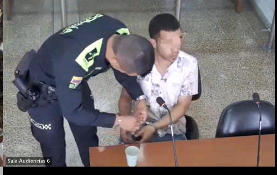 Este delito da de 4 a 8 años de prisión.