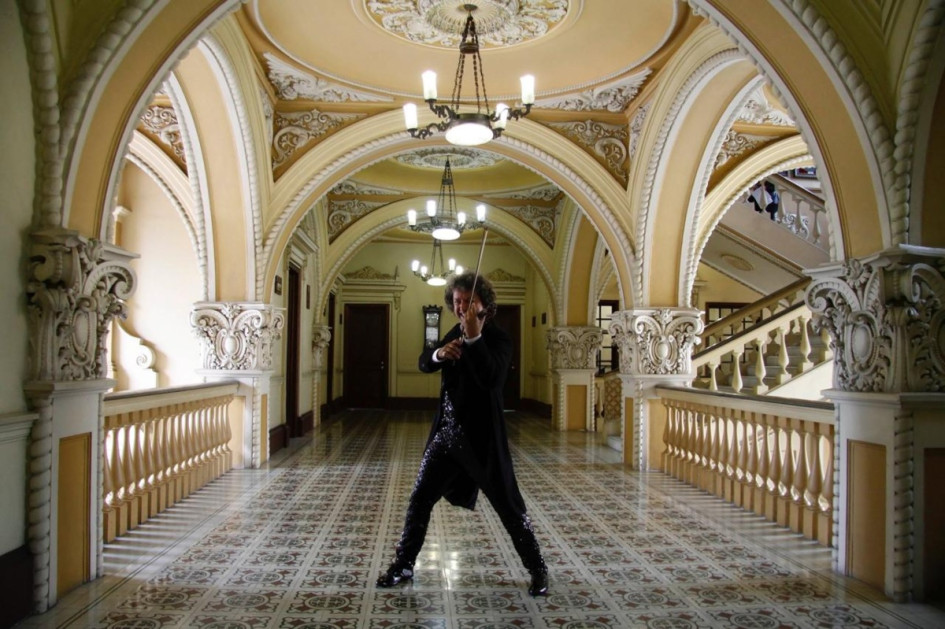 La vida eterna moviliza la música religiosa. Tres artistas que entonan la Semana Santa en Manizales sugieren los éxitos de ayer y hoy para reflexionar.