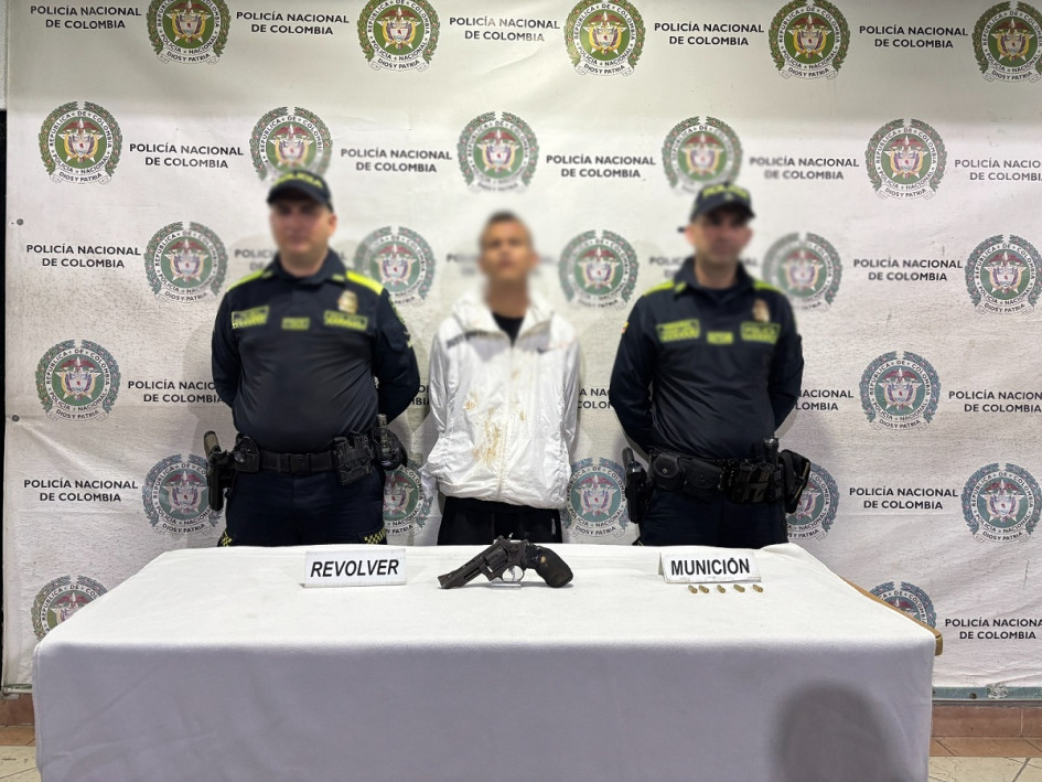 El capturado sería un sicario proveniente del Valle del Cauca y su objetivo era atacar a un grupo de personas.