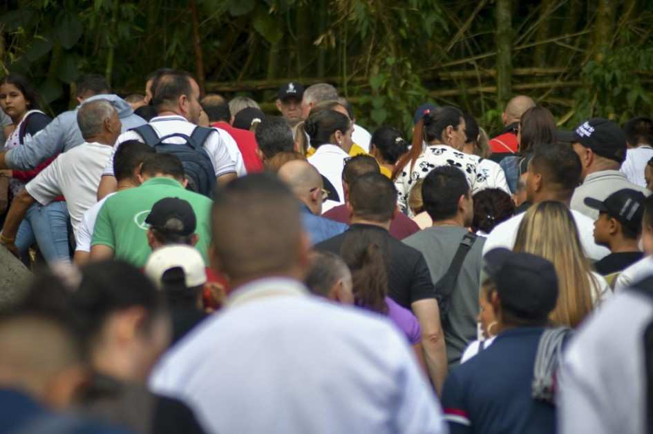 No se permitirá el ingreso de mascotas al viacrucis, ni personas que fumen o consuman licor 