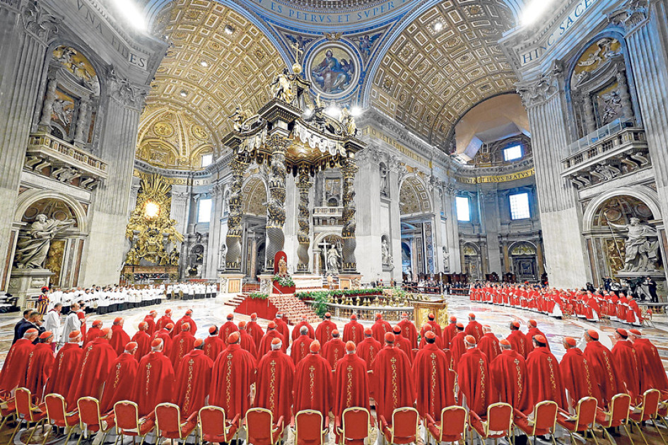 En el último consistorio, celebrado en diciembre de 2024, Francisco creó 21 nuevos cardenales, de los cuales 20 tienen derecho a voto. Entre ellos, cinco italianos.