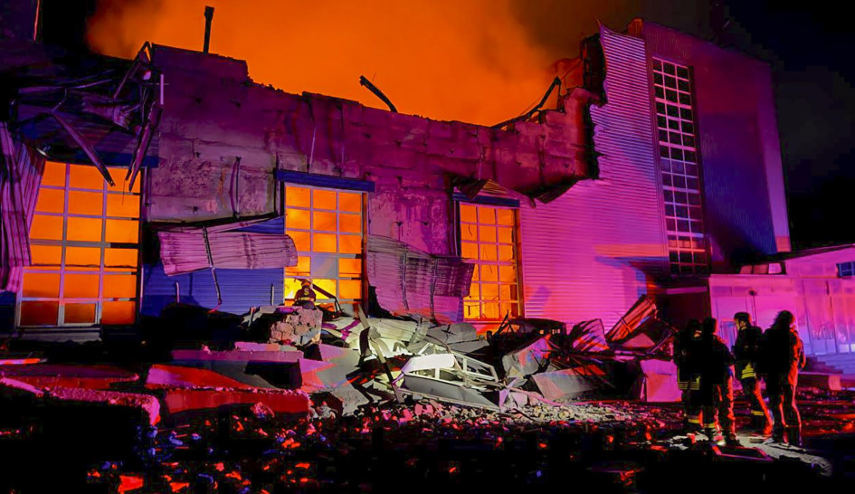  Al menos dos personas murieron y otras dos resultaron heridas el 1 de mayo al atacar Rusia con drones zonas residenciales del puerto ucraniano del mar Negro de Odesa Al menos dos personas murieron y otras dos resultaron heridas el 1 de mayo al atacar Rusia con drones zonas residenciales del puerto ucraniano del mar Negro de Odesa