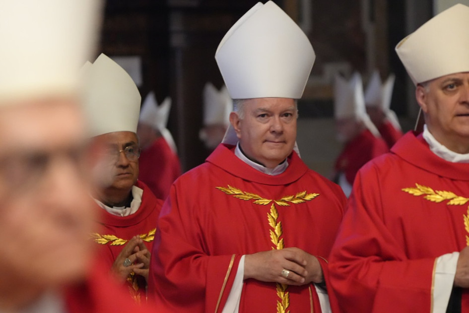 Monseñor José Miguel Gómez, arzobispo de Manizales, participó en la misa del cuarto día de los Novendiales por el eterno descanso del papa Francisco, en el Vaticano.