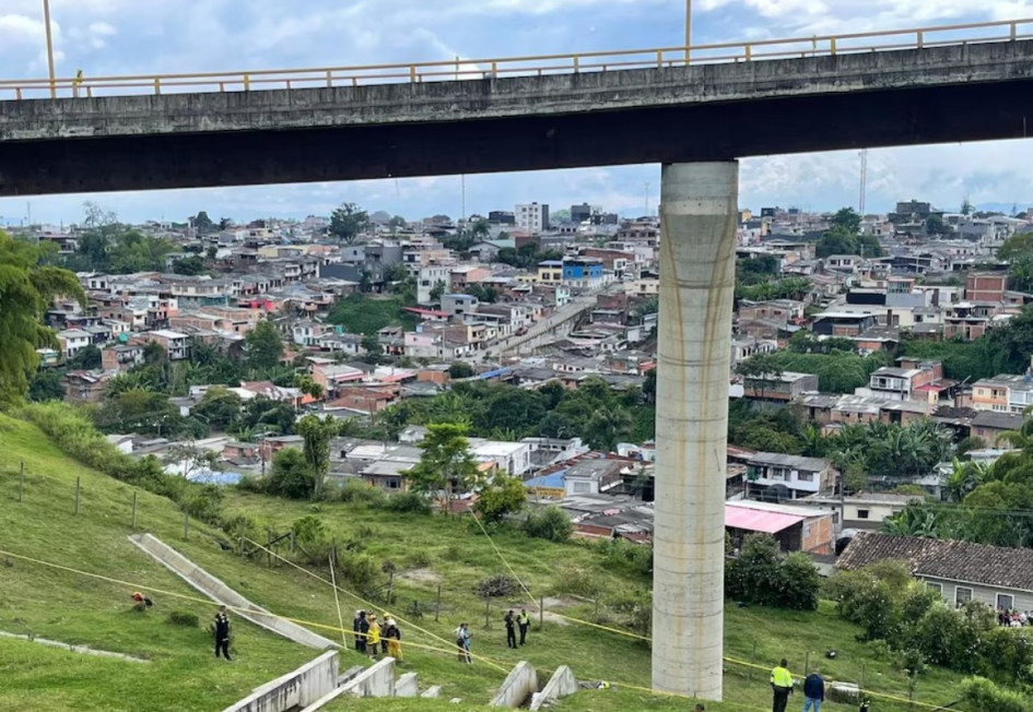 Bus sin frenos y puente con historia: la tragedia que enluta al Quindío