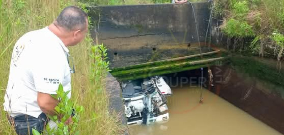Acá quedó el carro.