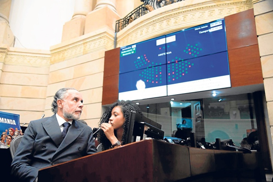 Fotos | Ministerio del Interior | LA PATRIA “Malandrines”, así calificó Armando Benedetti, ministro del Interior, al presidente y secretario del Senado.