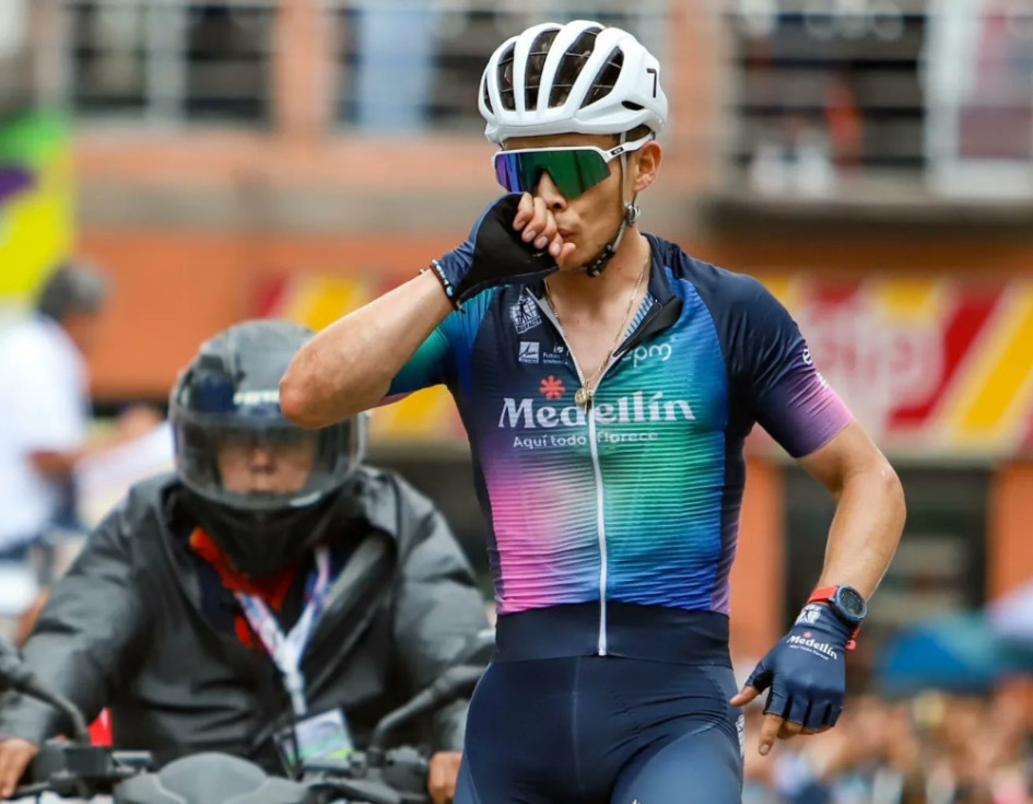 Miguel Ángel 'Supermán' López pertenecía al Team Medellín-EPM en el momento de la sanción.