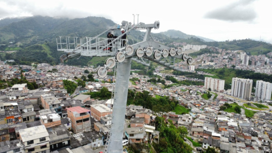 Al Frente de Obra recopila las promesas rotas para entregar las obras de la línea 3 del cable aéreo en Manizales y el impulso que la pondría a operar en este 2025.