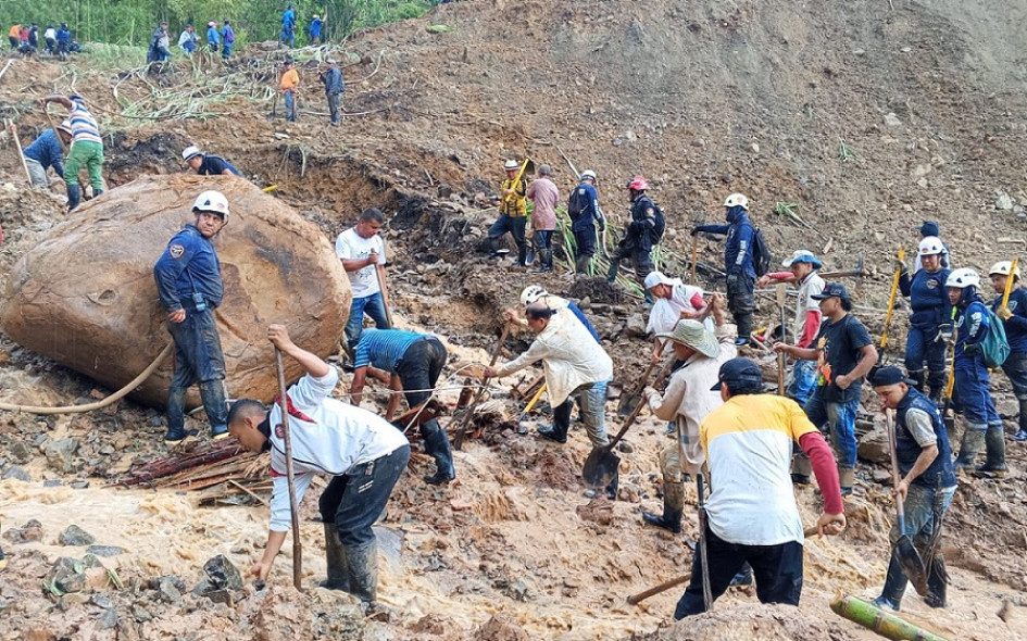 Tres viviendas y un trapiche resultaron afectados por el deslizamiento. Una mujer permanece desaparecida.