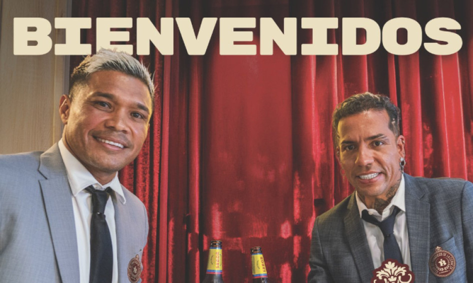 Teo Gutiérrez y Dayro Moreno, goleadores colombianos, participaron en un anuncio publicitario de cervezas.