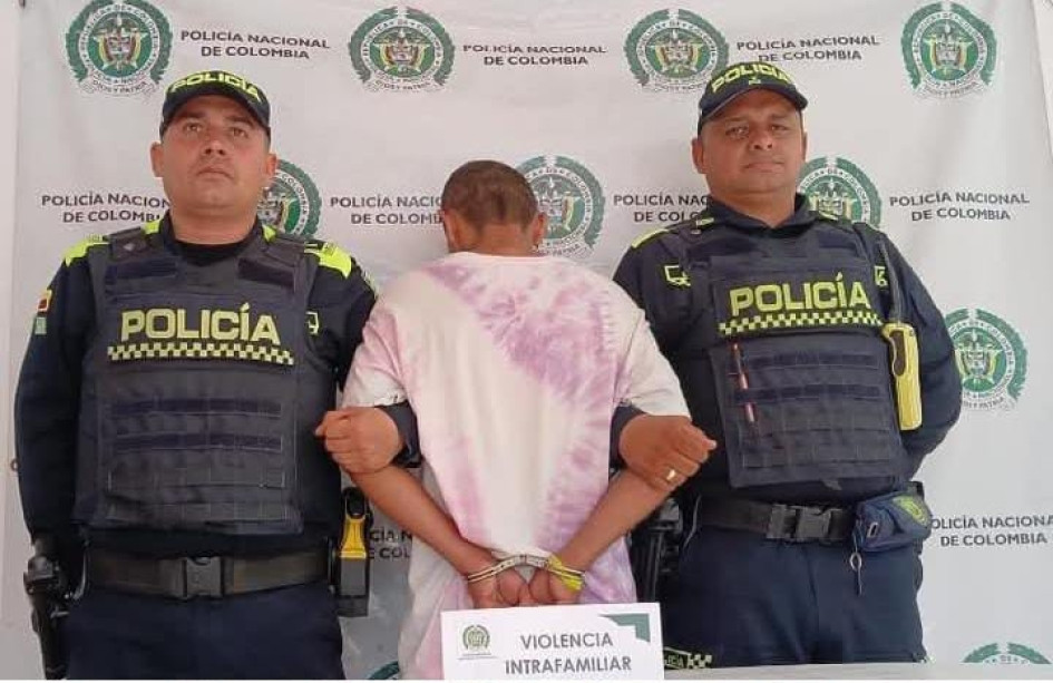 Uno de los 3 detenidos por agredir a mujeres.