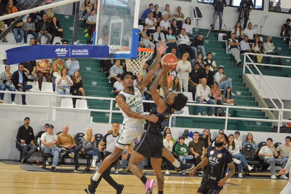 MZL Manizales Sabios enfrentó este sábado a Paisas en el Coliseo Mayor de Manizales.