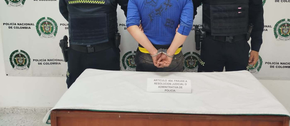 Por fraude a resolución judicial o administrativa de Policía aprehendieron a Fernán.
