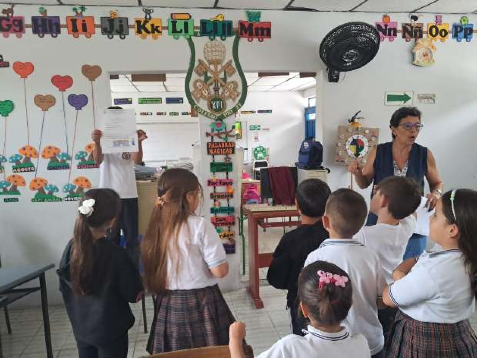 Foto I Archivo Diego Salgado I LA PATRIA  Hoy es el Día del Maestro. Para ellos, de acuerdo con respuestas a LA PATRIA, es satisfactorio ver los avances de sus estudiantes a medida que desarrollan los procesos de enseñanza.