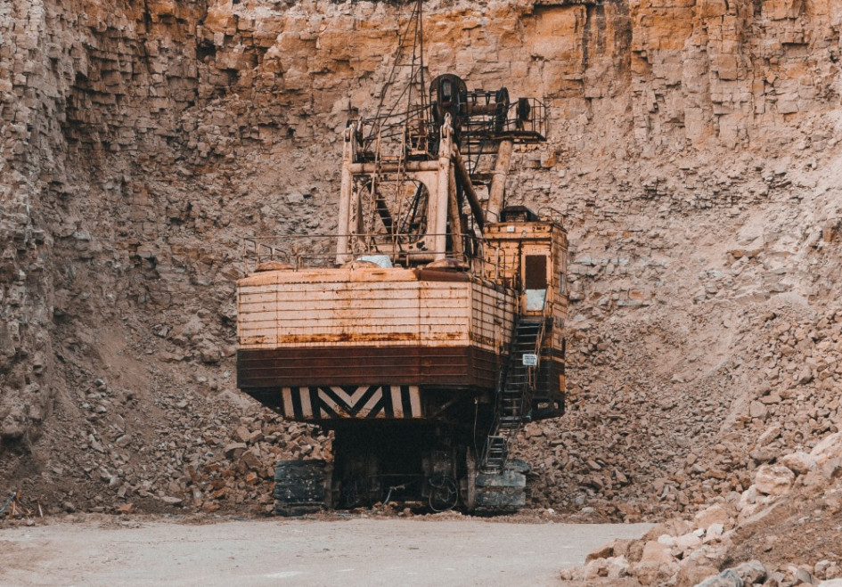 Un grupo de 260 mineros queda atrapado bajo tierra tras un accidente en Sudáfrica